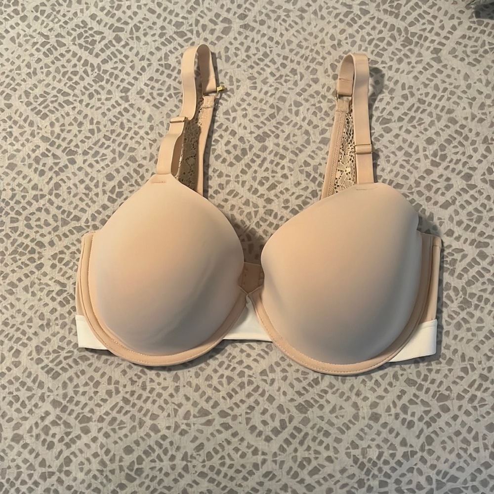 Lively bra 32dd NEW